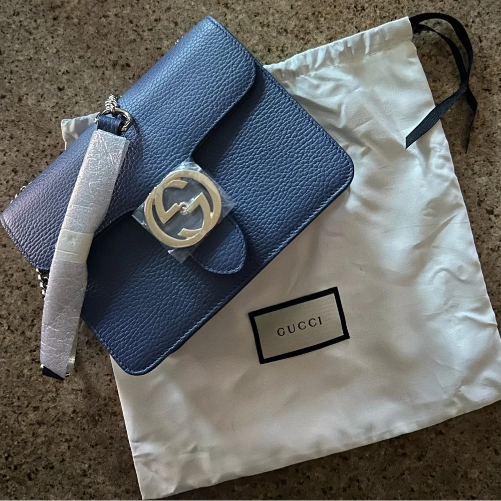 Authentic Gucci Handbag - Picture 2 of 15